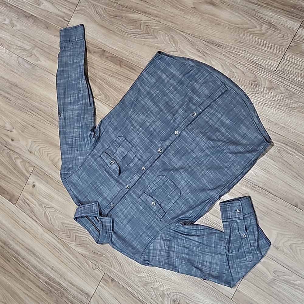 Alfani Regular Fit Long Sleeve Button Up Blue Shirt Men's Medium - Picture 3 of 13